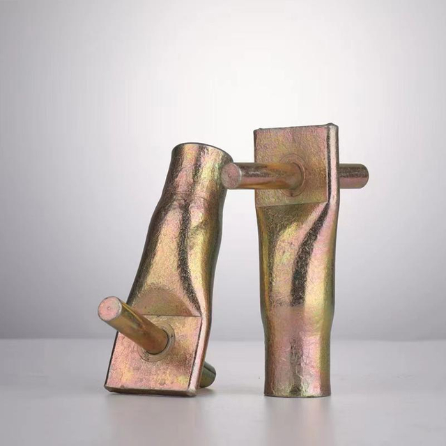 Zinc Pipe Sleeve with Inner Thread Maleblind Rivet Screw Nuts